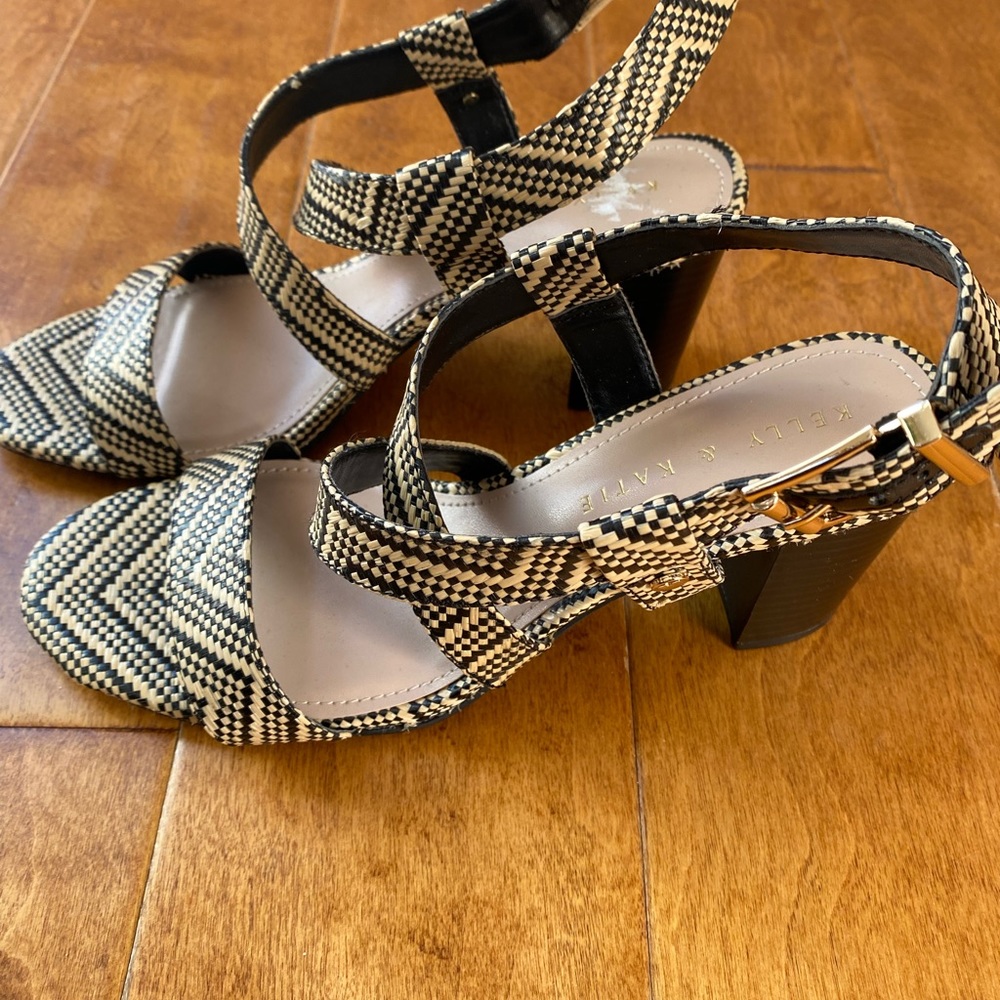 Kelly & Katie Adjustable Cross Strap Woven Fabric, Block Heel, size 8M